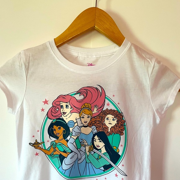 👧🏻Disney Princess Shirt - Picture 3 of 4